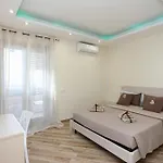 Smile Apartments-vista Mare E Balcone شقة *