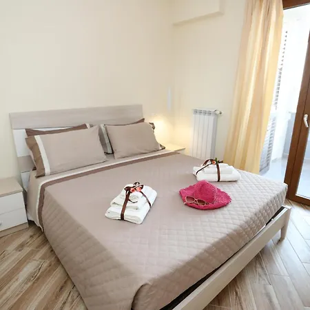 Smile Apartments-vista Mare E Balcone تروبيا