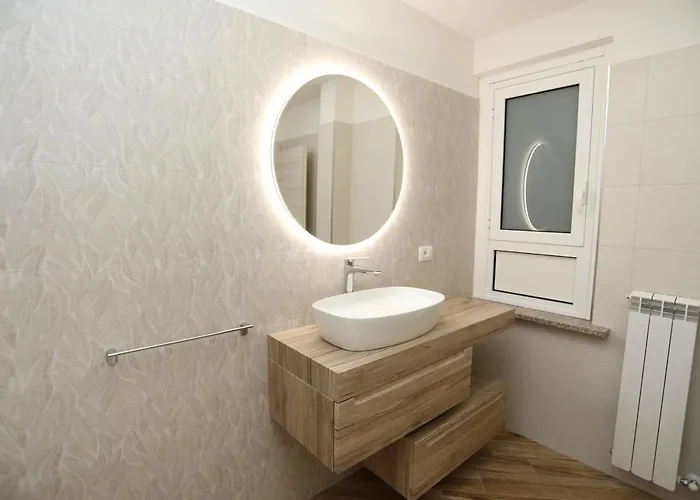 Appartamento Smile Vista Mare, Balcone E Parcheggio Su Richiesta *